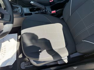 Ford Fiesta 2018-thumb-24