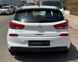 Hyundai i 30 2017 1.6 CRDi 95HP-thumb-7