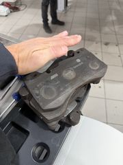 Bmw M2 2023 akrapovic e Venturi-thumb-6