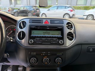 Volkswagen Tiguan 2009 1.4 TSI SPORT & STYLE 4MOTION-thumb-26