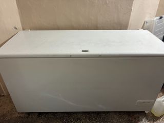 Καταψύκτης μπαούλο Zanussi