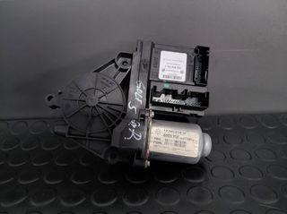 VOLKSWAGEN GOLF 5 04'- ΜΟΤΕΡ ΠΑΡΑΘΥΡΟΥ ΕΜΠΡΟΣ ΔΕΞΙΑ ΚΩΔΙΚΟΣ: 1K0959702E (ΟΙ ΤΙΜΕΣ ΕΙΝΑΙ ΕΝΔΕΙΚΤΙΚΕΣ)