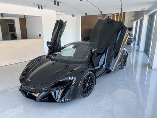 McLaren Artura 2024 BLACK EDITION-thumb-6