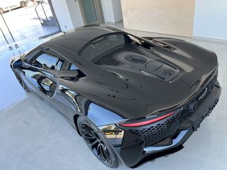 McLaren Artura 2024 BLACK EDITION-thumb-15