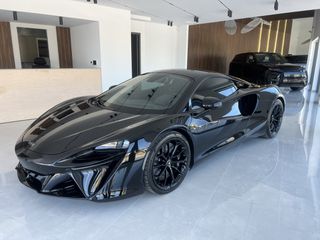 McLaren Artura 2024 BLACK EDITION-thumb-7