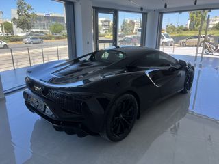 McLaren Artura 2024 BLACK EDITION-thumb-9