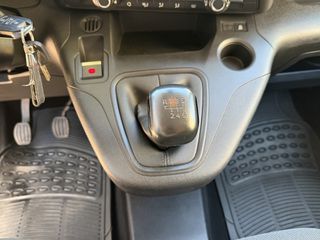 Κλούβα Peugeot 2022 PARTNER VAN 1.5 BLUE-HDI 6-MT 3-SEATS 650KG EURO-6 ΕΛΛΗΝΙΚΟ-thumb-30