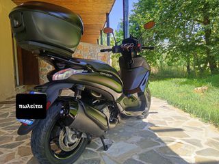 Piaggio Beverly 350 2018 POLICE-thumb-1
