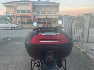 Honda Transalp 700 2008-thumb-9