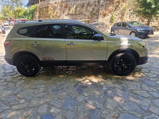 Nissan Qashqai+2 2011-thumb-4