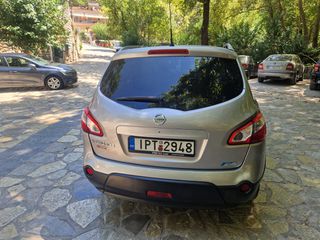 Nissan Qashqai+2 2011-thumb-7