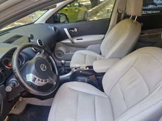 Nissan Qashqai+2 2011-thumb-9