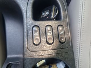 Nissan Qashqai+2 2011-thumb-14