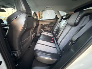 Peugeot 3008 2018 Allure (Δερμάτινα/Keyles/360 κάμερες)-thumb-21
