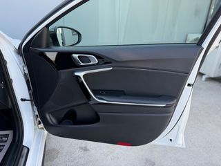 Kia Ceed / cee'd 2019 GT-LINE 1.6CRDI / AUTO ΛΑΖΑΡΙΔΗΣ-thumb-42