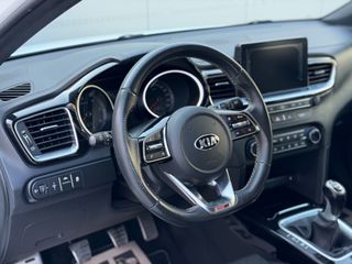 Kia Ceed / cee'd 2019 GT-LINE 1.6CRDI / AUTO ΛΑΖΑΡΙΔΗΣ-thumb-20