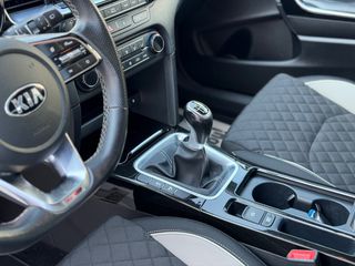 Kia Ceed / cee'd 2019 GT-LINE 1.6CRDI / AUTO ΛΑΖΑΡΙΔΗΣ-thumb-21