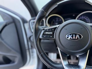Kia Ceed / cee'd 2019 GT-LINE 1.6CRDI / AUTO ΛΑΖΑΡΙΔΗΣ-thumb-27