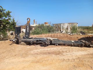 Ανατρεπόμενο Για Containers Με Βραχίονες Multicar 2006 MULTILIFT
