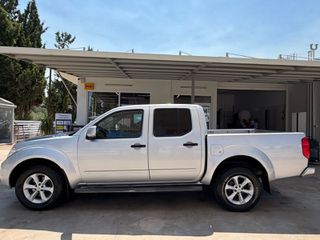 Nissan Navara 2015-thumb-6