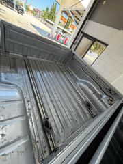 Nissan Navara 2015-thumb-11