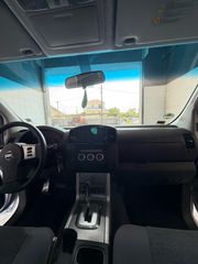Nissan Navara 2015-thumb-15