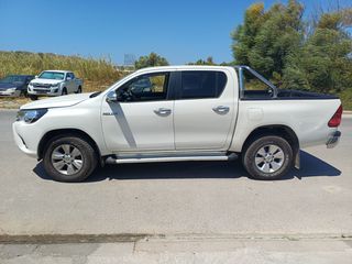 Toyota Hilux 2018-thumb-4