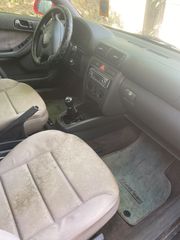 Audi A3 1999-thumb-10