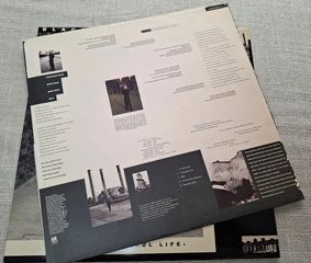 Black – Wonderful Life LP-thumb-2