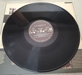 Black – Wonderful Life LP-thumb-5