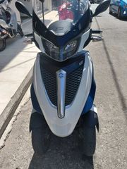 Piaggio MP3 300 2012-thumb-5