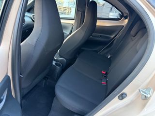 Toyota Aygo (X) 2023 FULL FULL EXTRA-thumb-15
