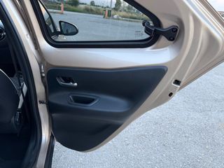 Toyota Aygo (X) 2023 FULL FULL EXTRA-thumb-18