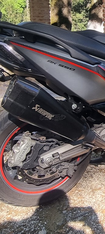 Akrapovic Kymco AK 550