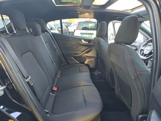 Ford Focus 2019 St Line Panorama-thumb-20