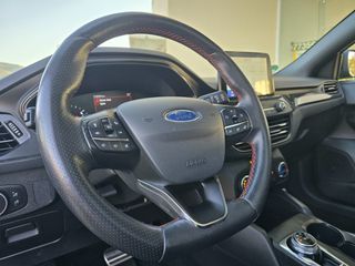 Ford Focus 2019 St Line Panorama-thumb-24