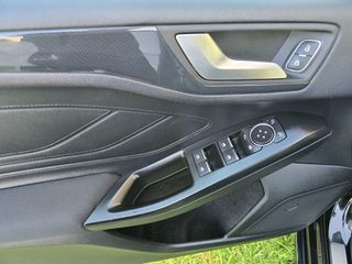 Ford Focus 2019 St Line Panorama-thumb-36