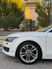 Audi TT 2008-thumb-18