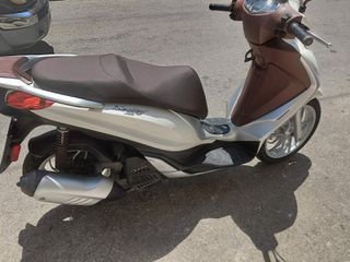 Piaggio Medley 150 2016 ABS-thumb-3