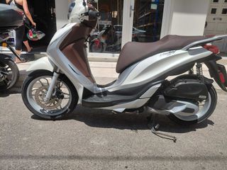 Piaggio Medley 150 2016 ABS-thumb-8