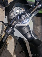 Honda PCX 125 2019-thumb-4