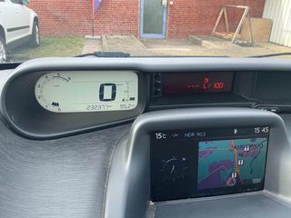 Citroen C3 Picasso 2016 1.6 Blue-HDi Exclusive-thumb-4