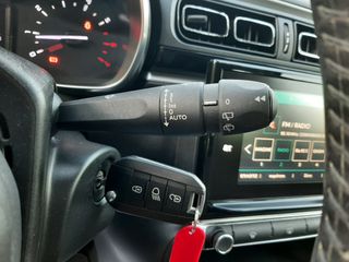 Citroen C3 2018 1,2/ 110 HP - FULL EXTRA (CLIMA-NAVI-CAMERA-ΘΕΡΜΑΙΝΟΜΕΝΑ)-thumb-29