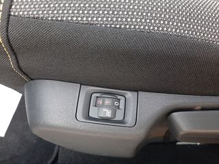 Citroen C3 2018 1,2/ 110 HP - FULL EXTRA (CLIMA-NAVI-CAMERA-ΘΕΡΜΑΙΝΟΜΕΝΑ)-thumb-38