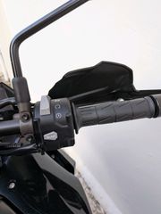 Kawasaki Versys 1000 2023-thumb-7