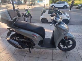 Honda SH 350i 2023 ABS  SPORTY TOP BOX  3/2023!!!!-thumb-1
