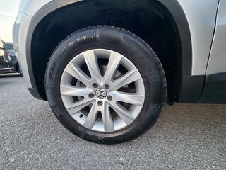 Volkswagen Tiguan 2008 4 Χ 4-thumb-16