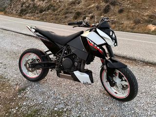 KTM 690 Duke 2008 DUKE 690-thumb-6