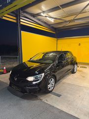 Renault Megane 2018 1.2 TCe Ergy play-thumb-1