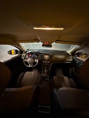 Renault Megane 2018 1.2 TCe Ergy play-thumb-9